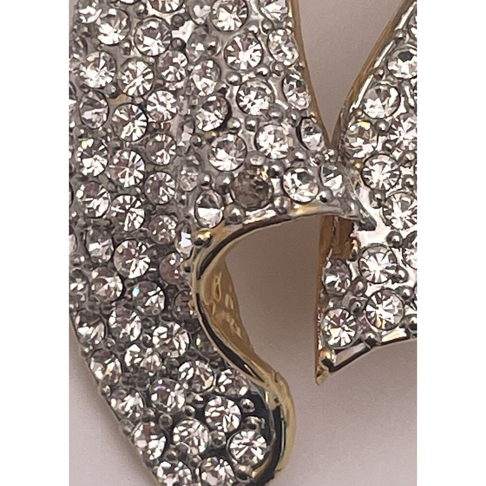 Sparkly Rhinestone Bow Gold Tone Brooch Pin - Picture 4 of 5